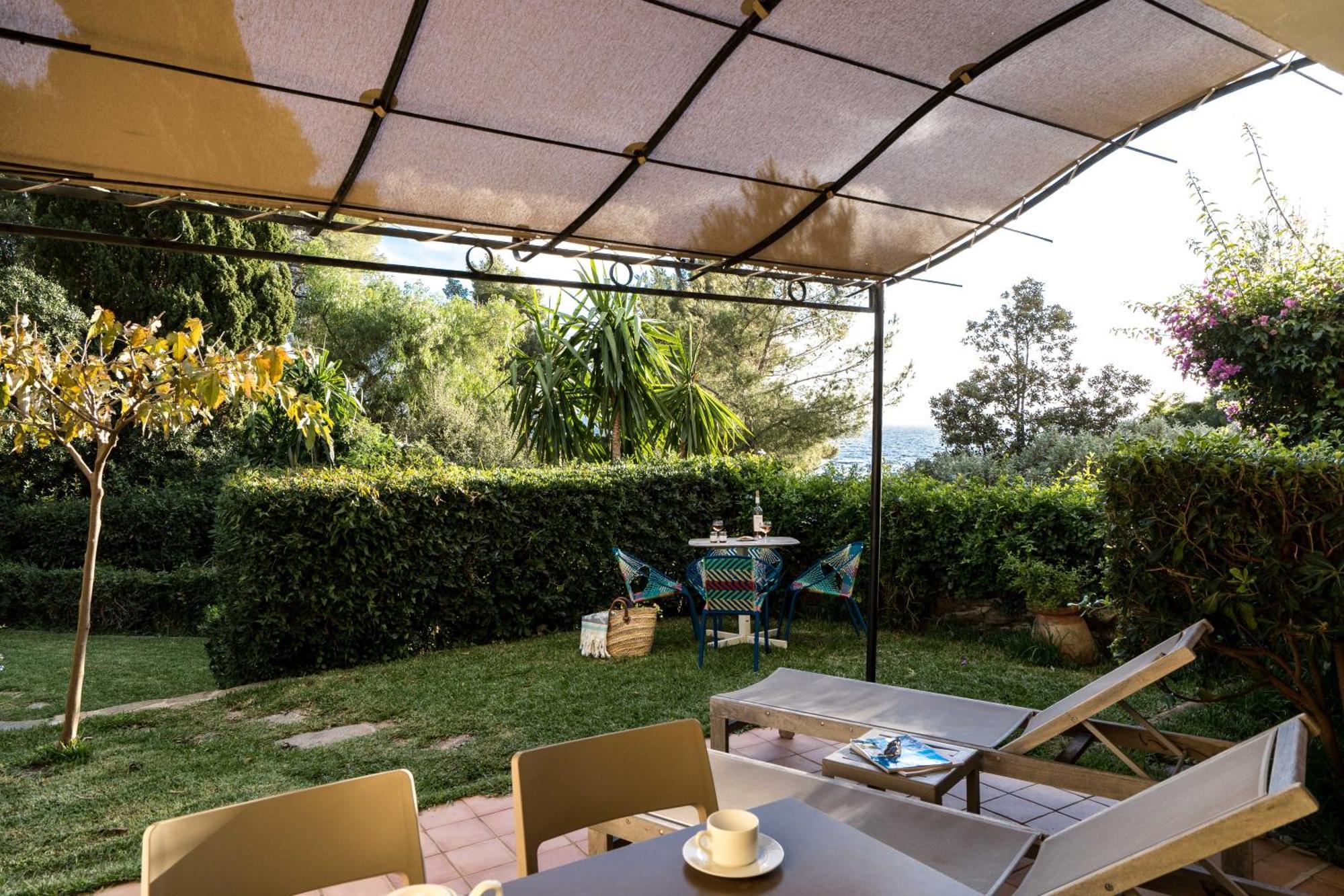 La Residence Du Bailli Rayol-Canadel-sur-Mer Bagian luar foto