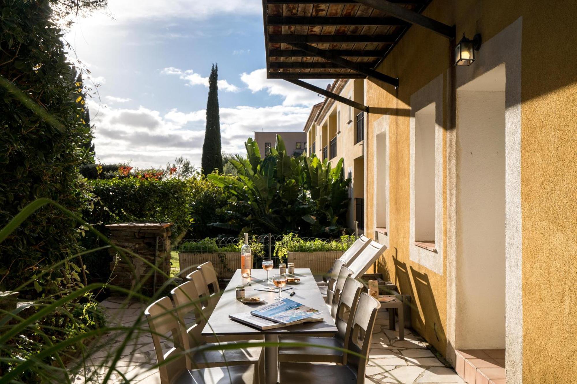 La Residence Du Bailli Rayol-Canadel-sur-Mer Bagian luar foto