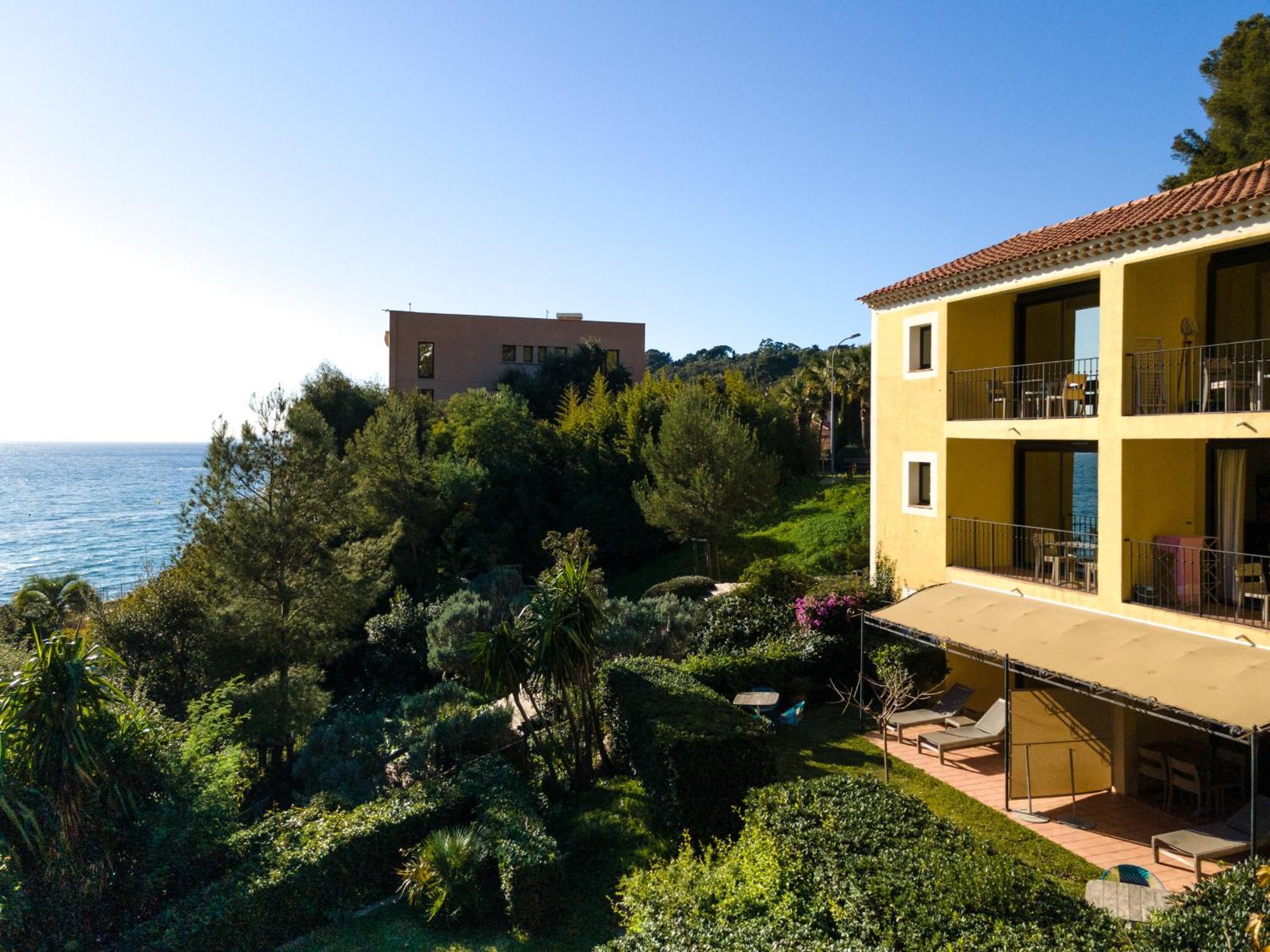 La Residence Du Bailli Rayol-Canadel-sur-Mer Bagian luar foto