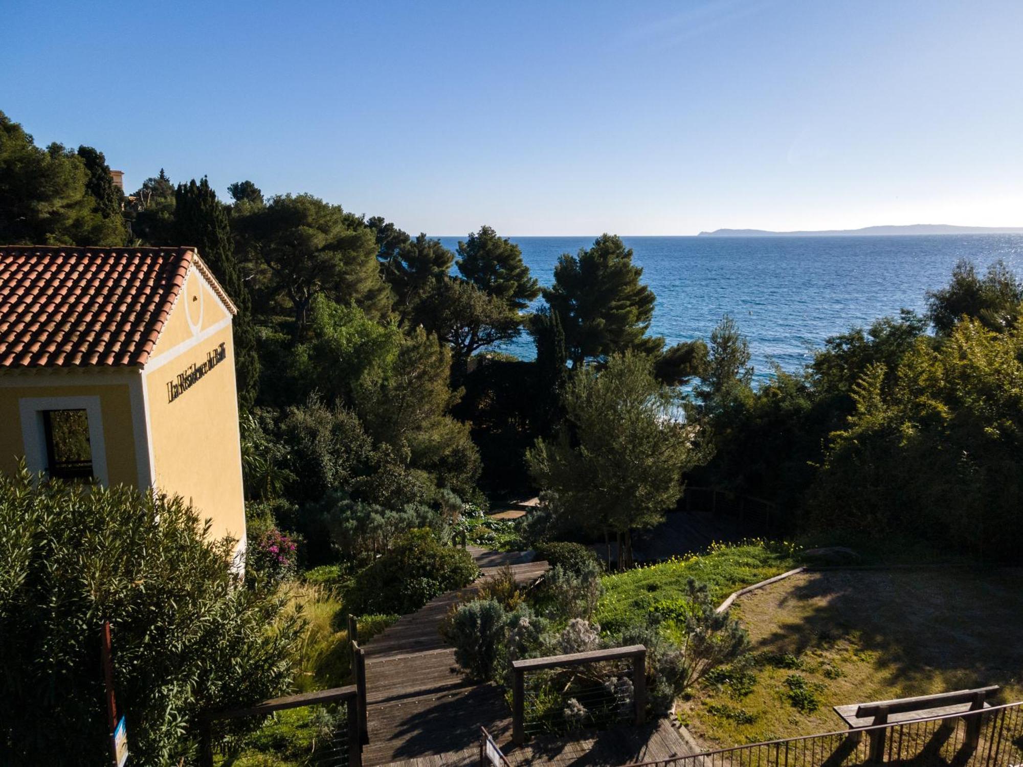La Residence Du Bailli Rayol-Canadel-sur-Mer Bagian luar foto
